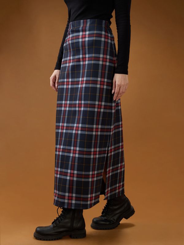 Globus Women Red Checked Mid-Rise Side Slit Straight Maxi Skirt