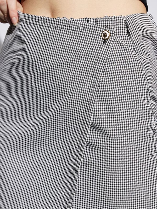 Globus Women Black & White Gingham Checks Mid Rise Wrap Mini Skirt