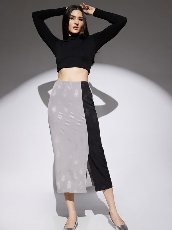 Globus Women Grey & Black Paisley Print Mid Rise Front Slit Midi Skirt