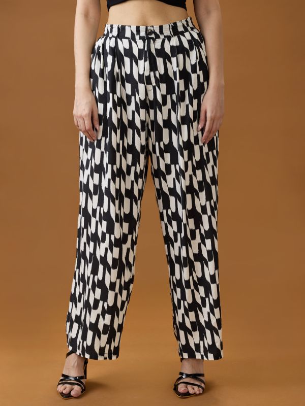 Globus Women Black & White Abstract Print Mid Rise Relaxed Fit Trousers