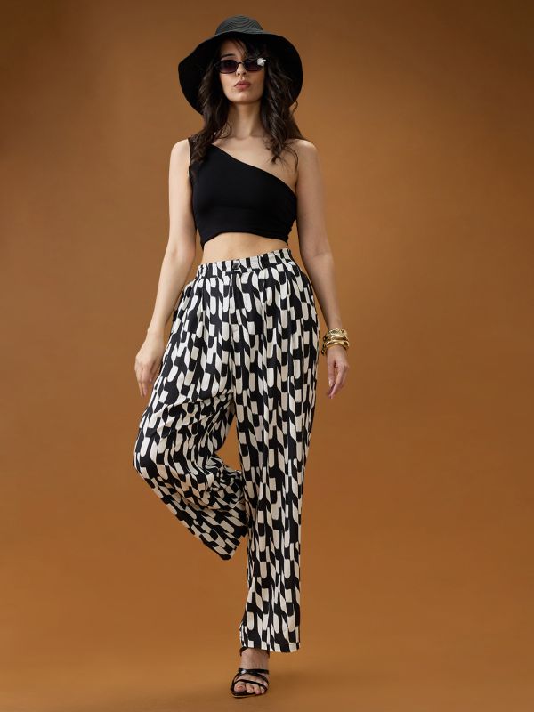 Globus Women Black & White Abstract Print Mid Rise Relaxed Fit Trousers