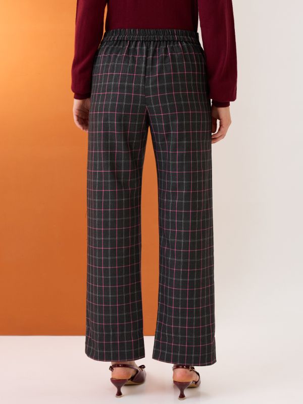 Globus Women Black Checkered Mid-Rise Elasticated Back Straight Fit Formal Trousers