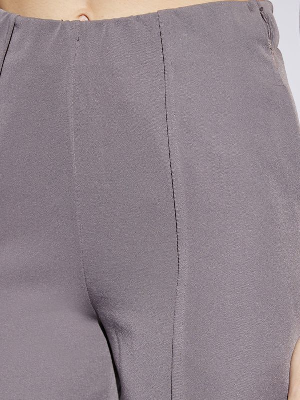 Globus Women Grey Solid Mid Rise Stretchable Wide Leg Cropped Formal Trousers