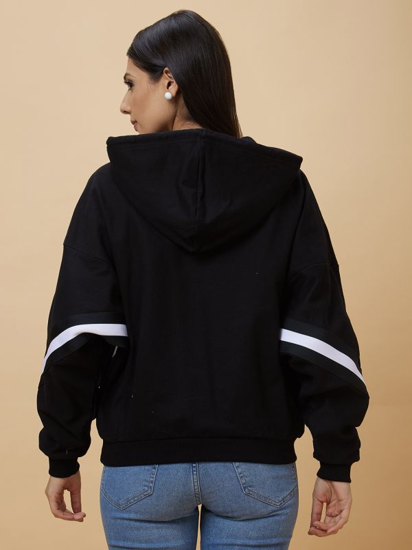 Globus Women Black Casual Hooded Drop Shoulder Full Sleeve Sweatshirt
