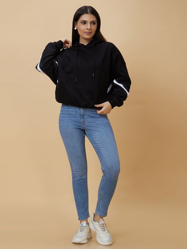 Globus Women Black Casual Hooded Drop Shoulder Full Sleeve Sweatshirt