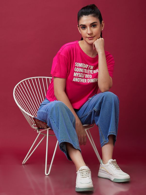 Globus Women Fuchsia Drop Shoulder Short Sleeve Boxy Casual Graphic Tshirt