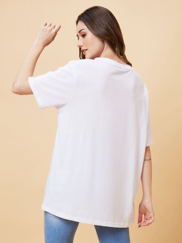 Globus Women White Graphic Print Round Neck Boxy Fit Casual T-Shirt