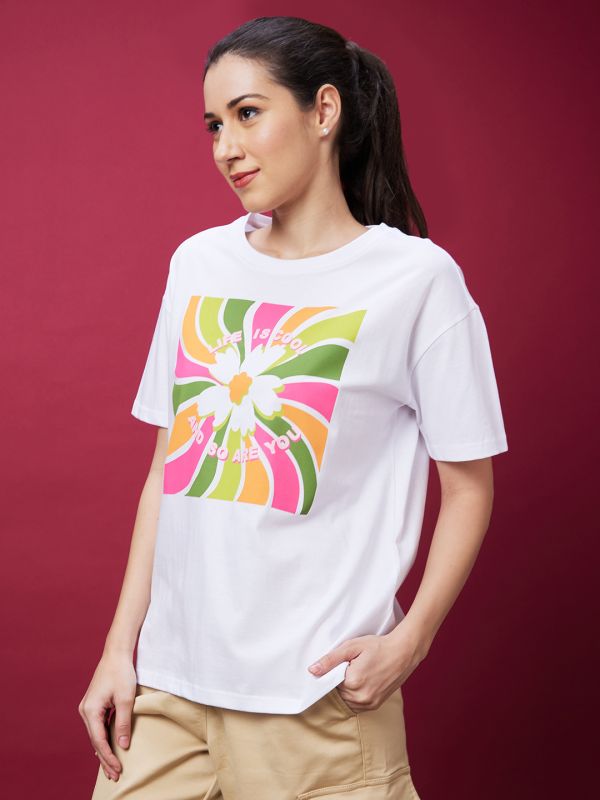 Globus Women White Floral Print Drop-Shoulder Sleeves Boxy Tshirt