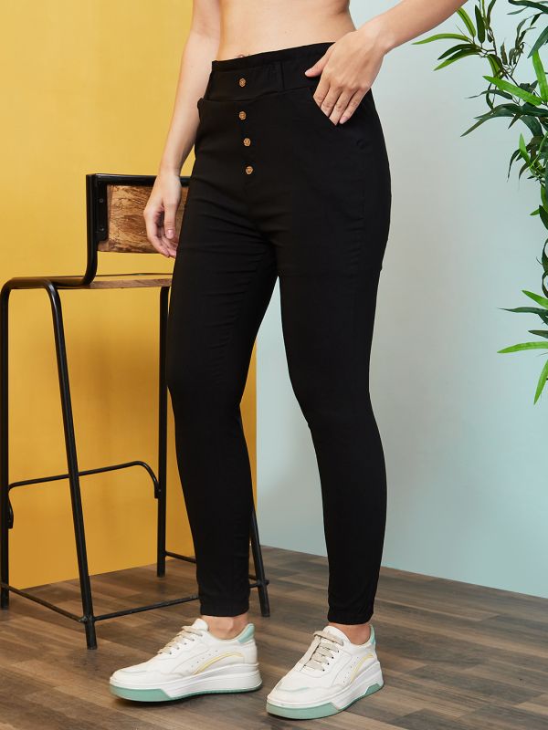 Globus Women Black Solid Low-Rise Regular Fit Casual Jogger