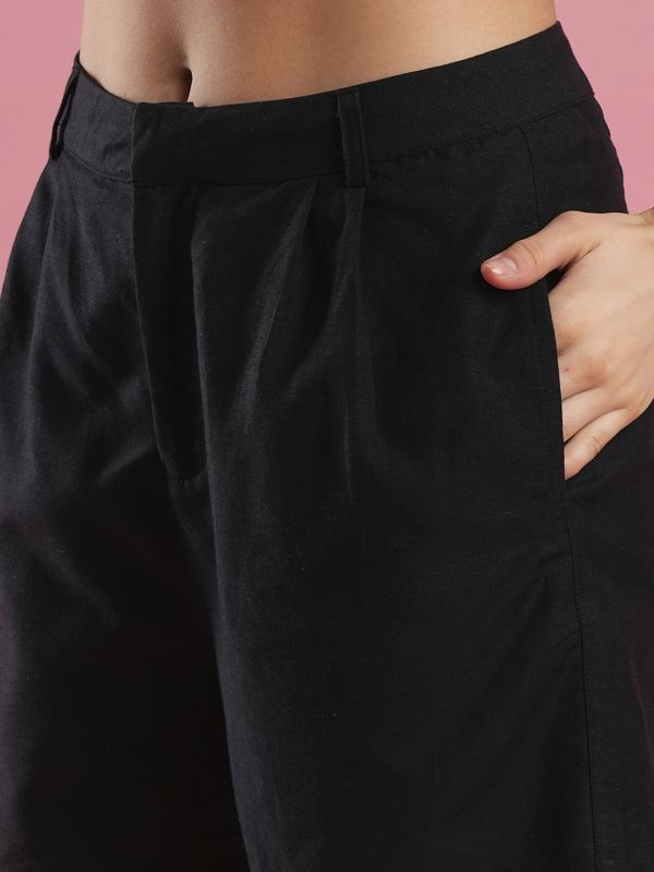 Globus Women Black V-Neck Big Button Front Pockets Waistcoat & Shorts Co-Ord Set