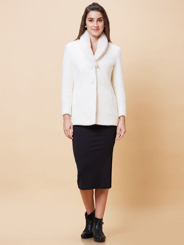 Globus Women Off-White Solid Faux Fur Shawl Collar Winter Overcoat