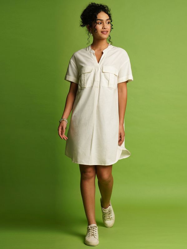Globus Women Ivory Mandarin Collar With V-Cut Safari Pockets Shirt Style Dress
