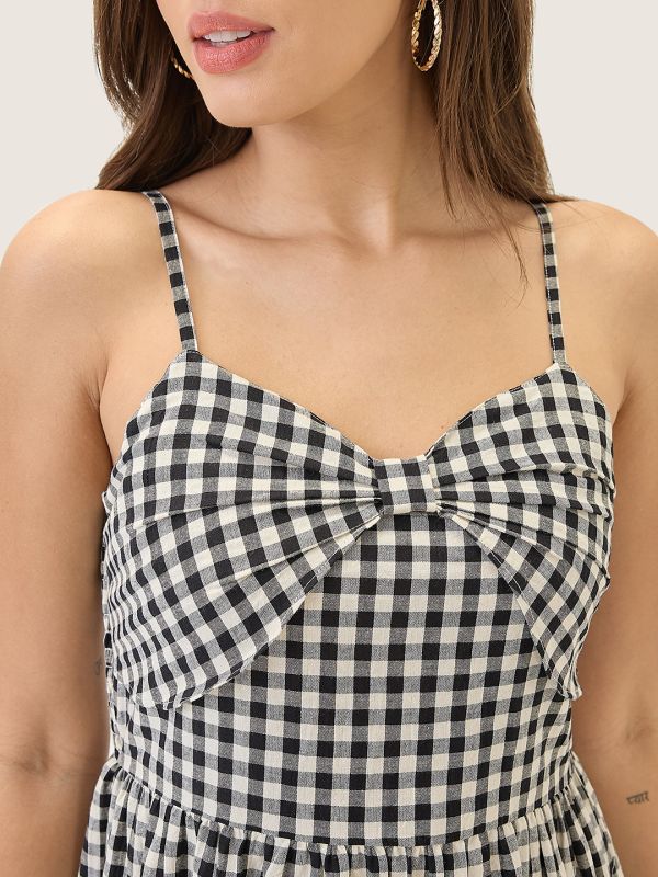 Globus Women Black & White Checkered Strappy Sleeves Sweetheart Neck Bow Detail Tiered Fit & Flare Maxi Dress