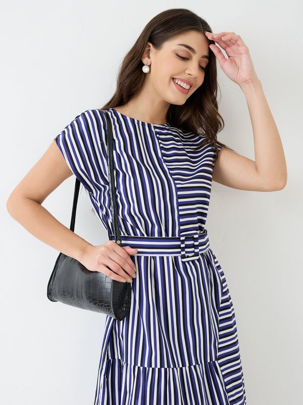 Globus Women Blue Round Neck Extended Sleeves Striped Gathered A-Line Midi Dress With Belt