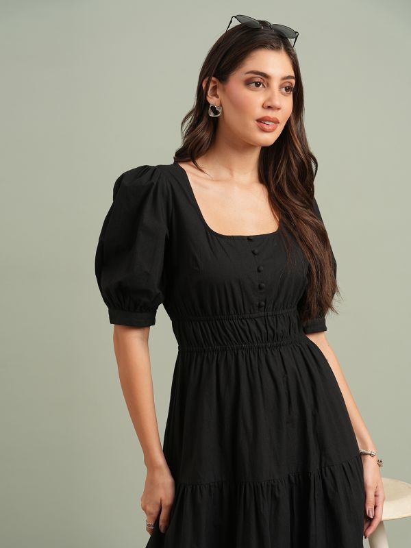 Globus Women Black Square Neck Puff Sleeves Solid Tiered Fit & Flare Maxi Resort Dress