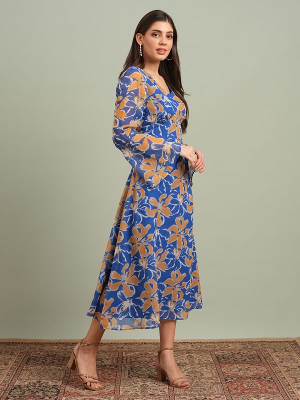 Globus Women Blue Floral Printed V-Neck Bell Sleeves Flared Hem Gathered A-Line Maxi Dress