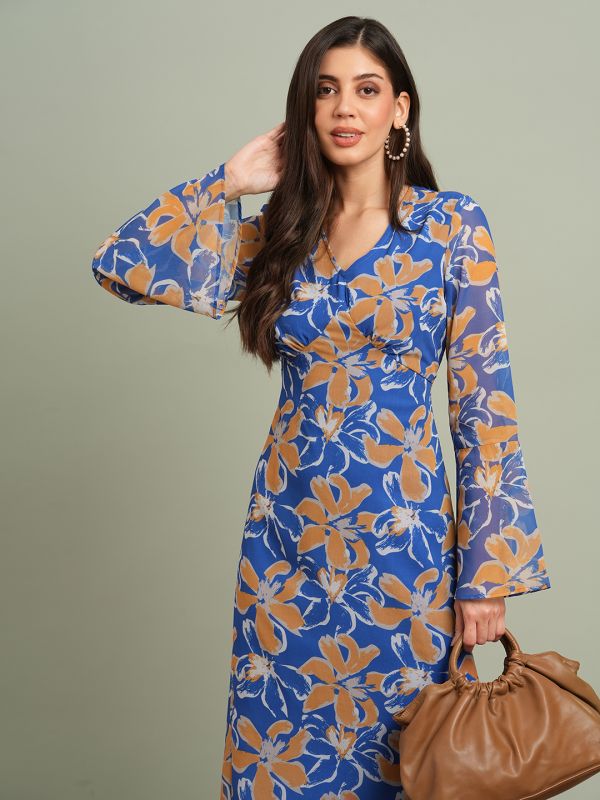 Globus Women Blue Floral Printed V-Neck Bell Sleeves Flared Hem Gathered A-Line Maxi Dress