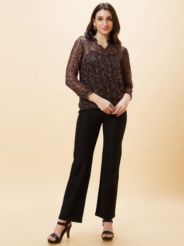 Globus Women Black Floral Print V-Neck Casual Top
