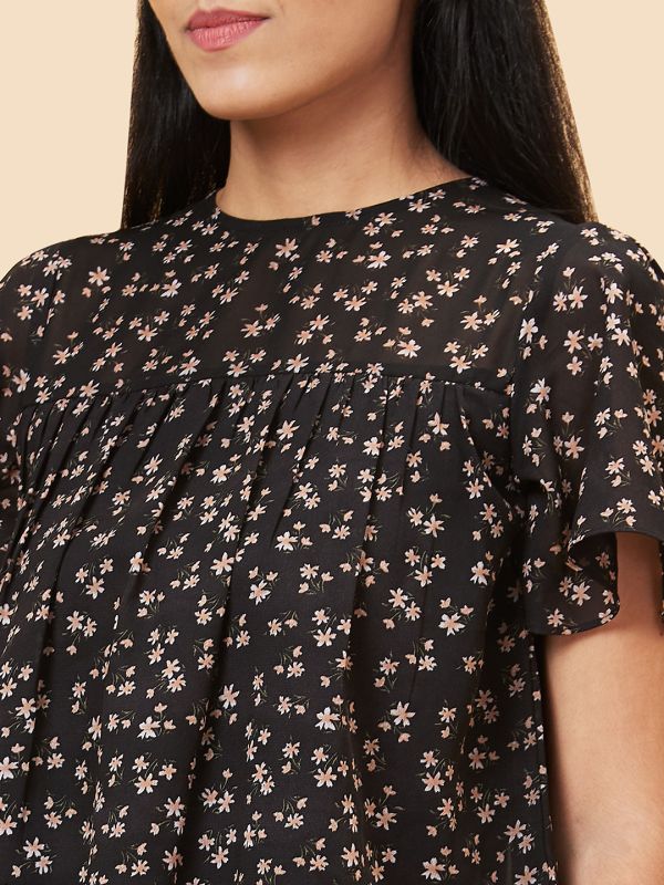 Globus Women Black Printed Round Neck Casual Top