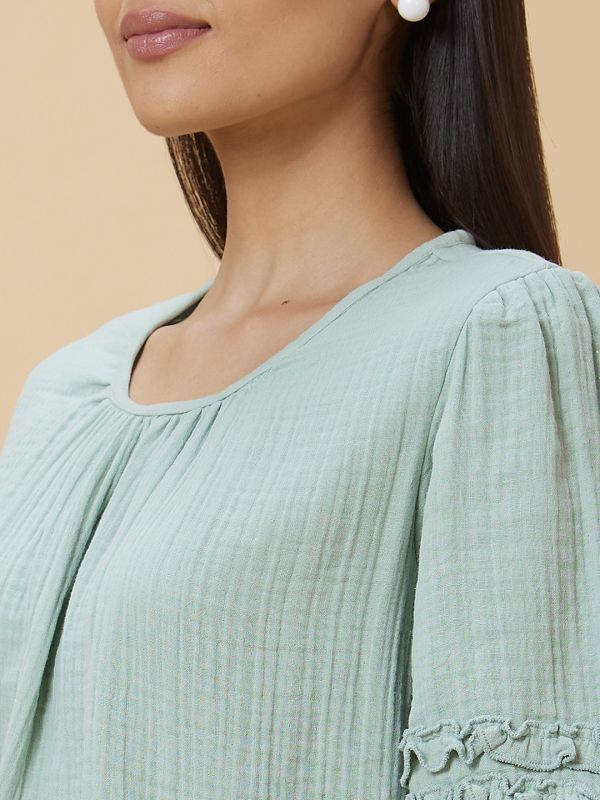 Globus Women Green Solid Round Neck Casual Top