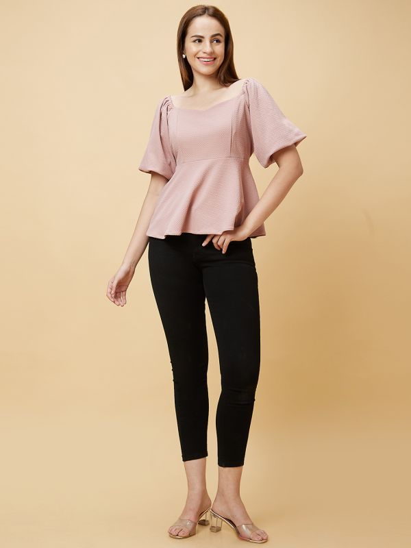 Globus Women Pink Sweetheart Neck Puff Sleeves Peplum Top