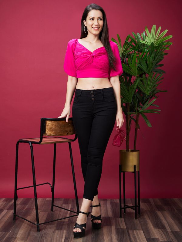 Globus Women Pink Solid Sweetheart Neck Twisted Crop Top