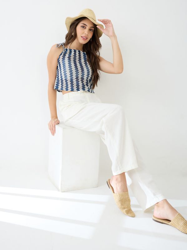 Globus Women Blue Tie-up Strappy Sleeve Chevron Pattern Crochet Crop Top