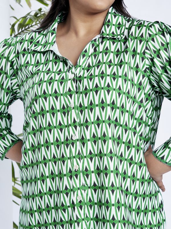 Globus Gloplus Women Green Collared Neck Puffed Cuff Sleeves Abstract Print Plus Size Shirt