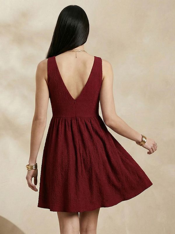 Globus Women Red Structured Fabric Boat Neck With Stylised Back Gathered Fit & Flare Party Dress