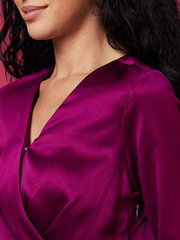 Globus Women Purple Solid Wrap V Neck Cuffed Sleeves Top