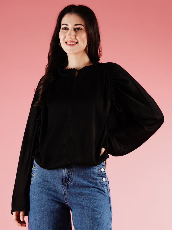 Globus Women Black Solid V-Neck Long Sleeves Top