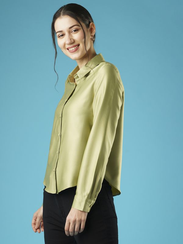 Globus Women Green Cuffed Sleeves Solid Satin Party Shirt