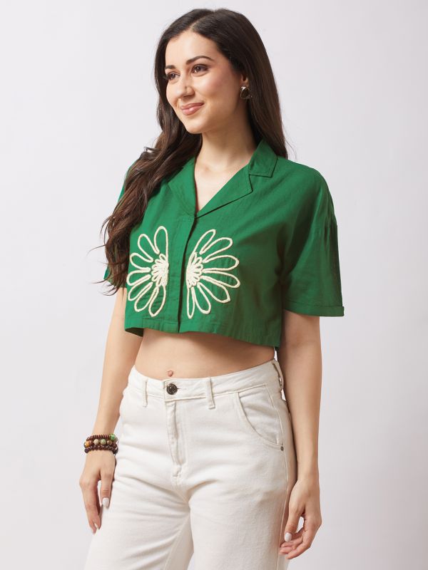 Globus Women Green Notch Lapel Drop Shoulder Sleeves Embroidered Detail Boxy Fit Crop Shirt
