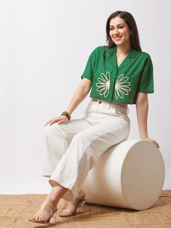 Globus Women Green Notch Lapel Drop Shoulder Sleeves Embroidered Detail Boxy Fit Crop Shirt