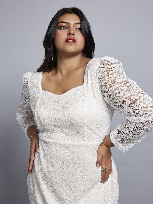 Globus Gloplus Women White Sweetheart Neck Long Sleeves Floral Lace Scalloped Hem Plus Size Sheath Party Dress