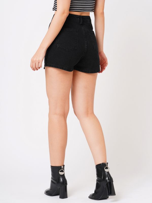 Globus Women Black Slim Fit Mid-Rise Front Pocket Denim Skorts