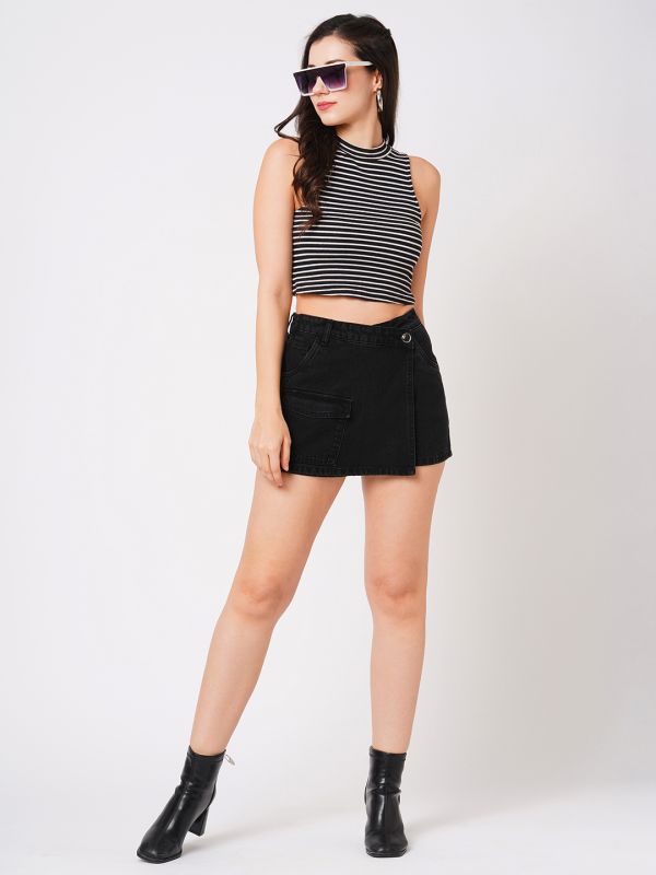Globus Women Black Slim Fit Mid-Rise Front Pocket Denim Skorts