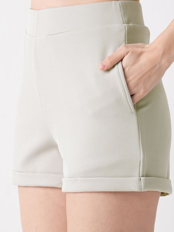 Globus Women Cement Grey Regular Fit Mid-Rise Short