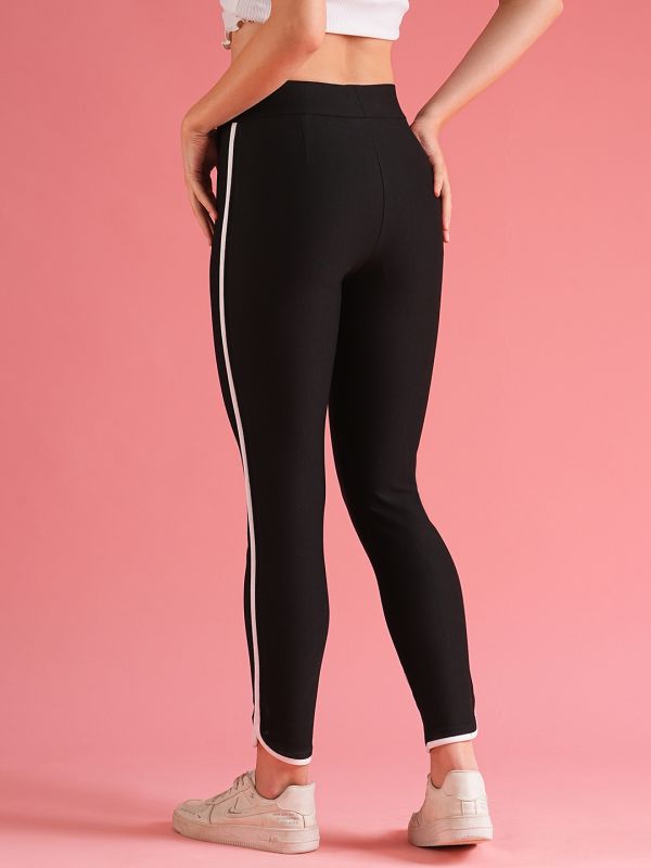 Globus Women Black Skinny Fit High-Rise Sports Treggings