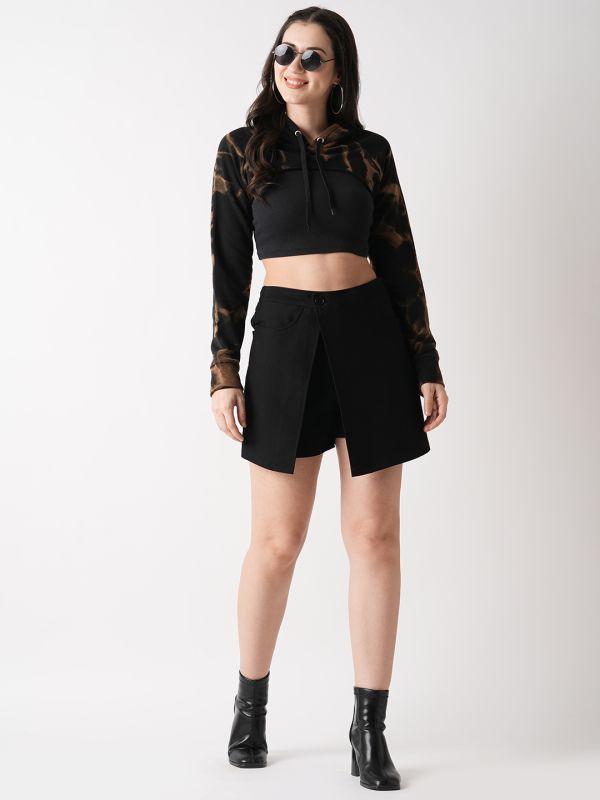 Globus Women Black Regular Fit Mid-Rise Skort