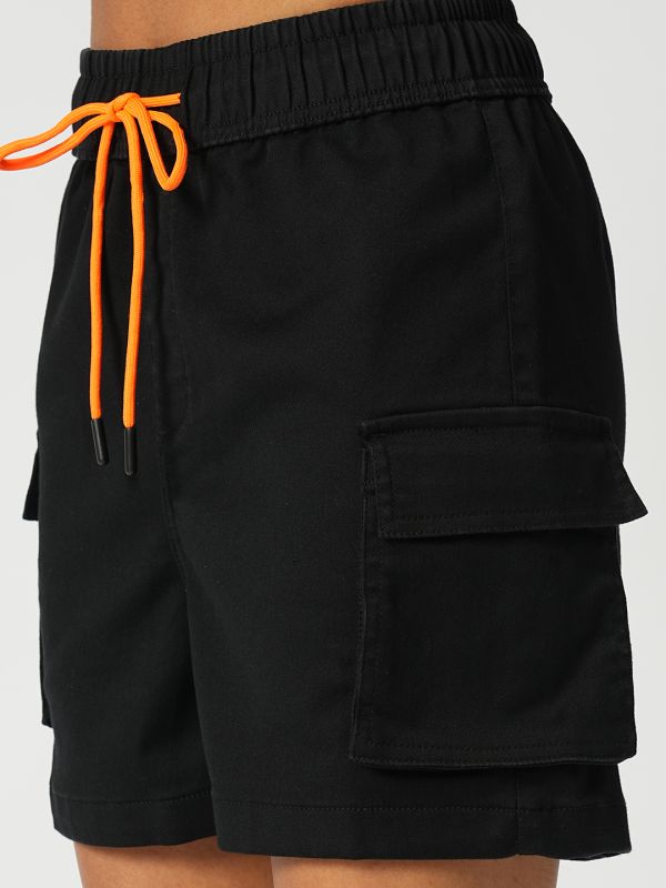 Globus Women Black Woven Mid-Rise Cargo Shorts