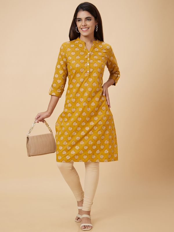 Globus Women Mustard Printed Straight Kurta