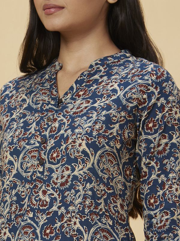 Globus Women Blue Printed Straight Kurta