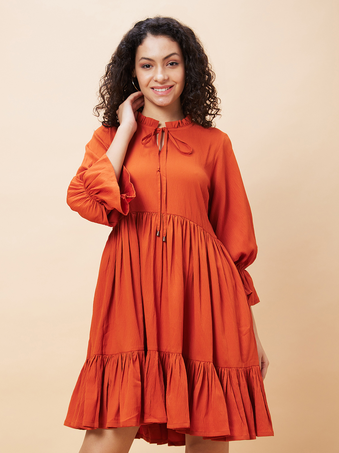 Globus Women Rust Solid Tie-Up Neck Casual Tiered A-Line Dress