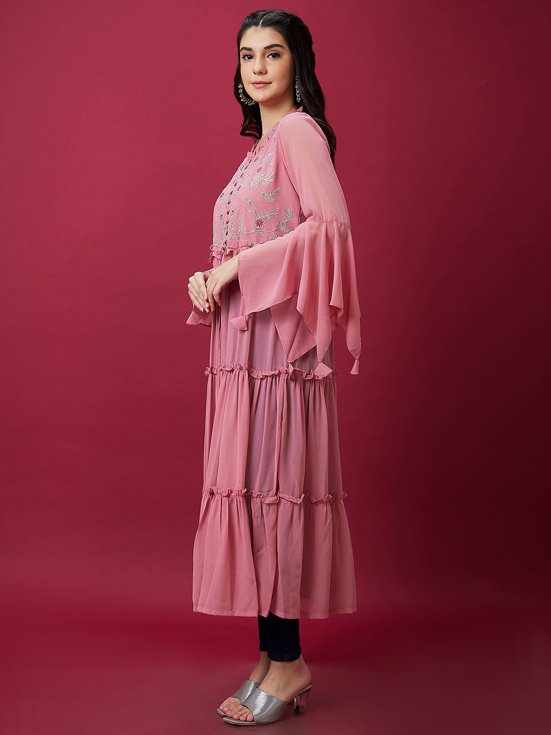 Globus Women Pink Casual Frilled Round Neck Embroidered 3/4th Sleeve Pink Tiered Kurta
