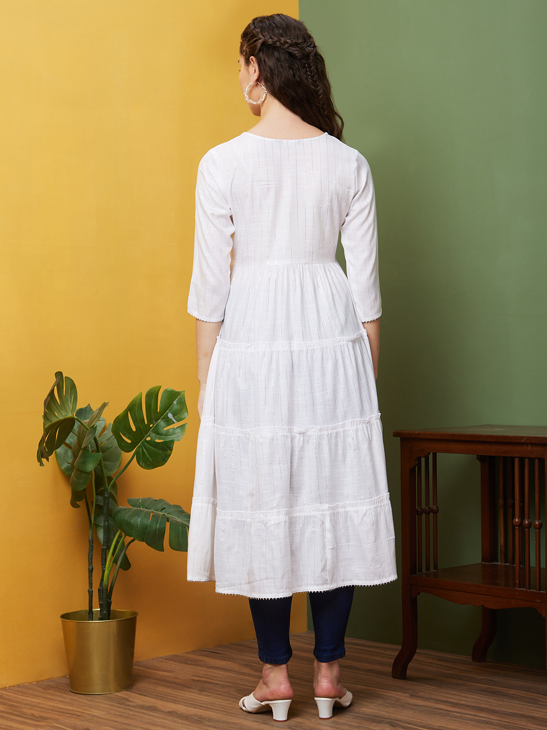 Globus Women White Cotton Embroidered Thread Work Daily Wear Round Neck Anarkali Flared Kurta