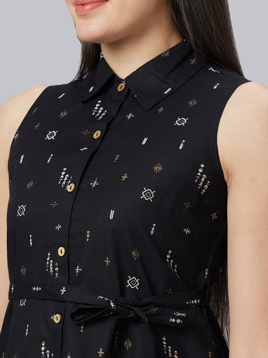 Globus Women Black Printed Shirt Collar Sleeveless Tie-Up Tunic