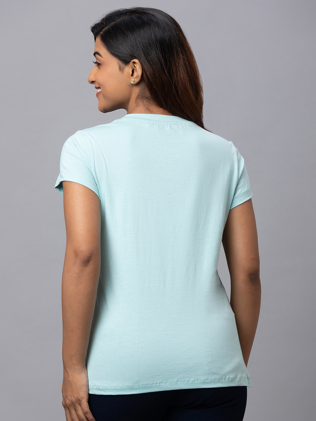 Globus Women Blue Printed Round Neck Casual Regular Fit Tshirt