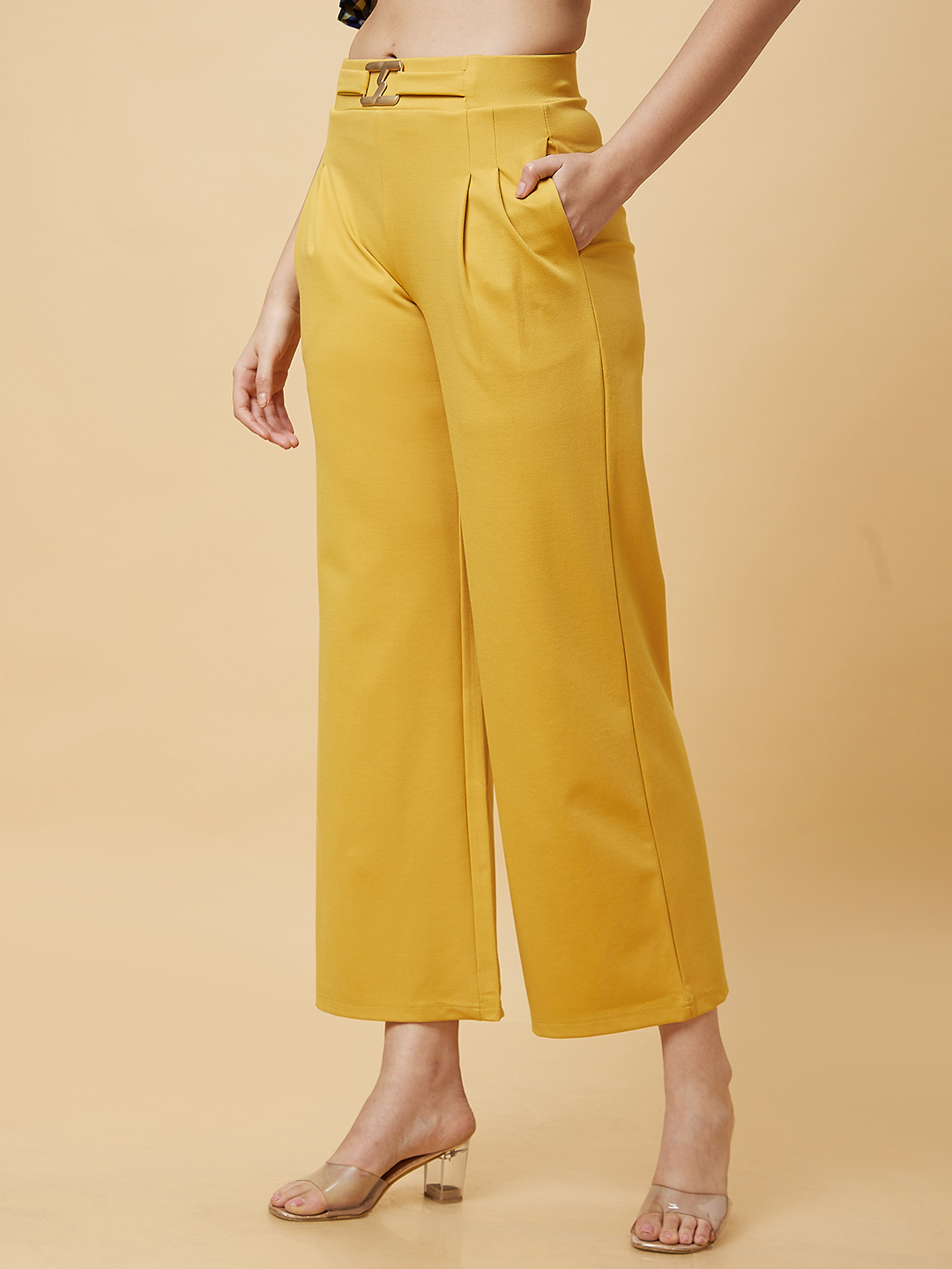 Globus Women Mustard Solid High-Rise Loose Fit Pleated Slip-On Trouser