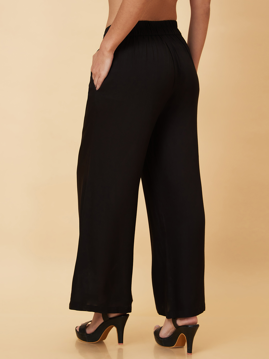 Globus Women Black Solid High-Rise Flared Trouser